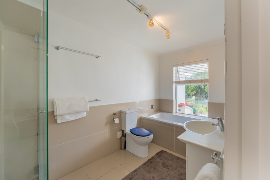 3 Bedroom Property for Sale in St Francis On Sea Eastern Cape